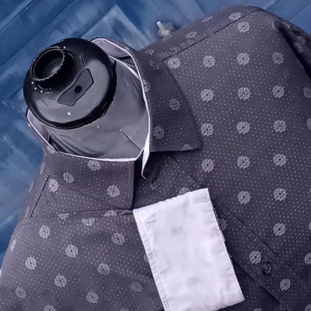 QUIETI Men's Luxury Shirt - Picture 3 of 16